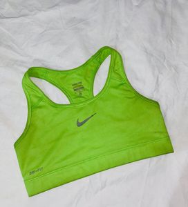 Nike Pro Dri-FIT Sports Bra