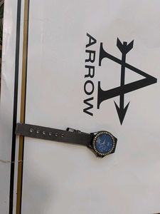 Women's Mesh Strap Watch with Crystal Bezel