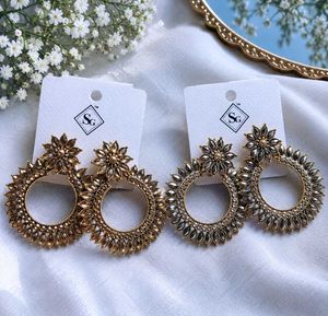 Exquisite Traditional Indian Earrings comb✨