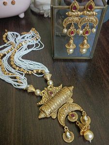 Rubans Antique Gold-Tone Jewelry Set