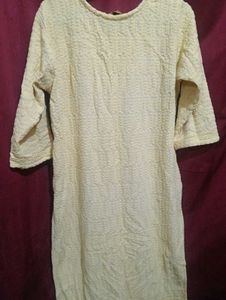 Elegant Chikankari Kurta