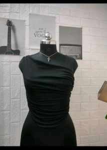 Chic Black Off-Shoulder Ruched Top