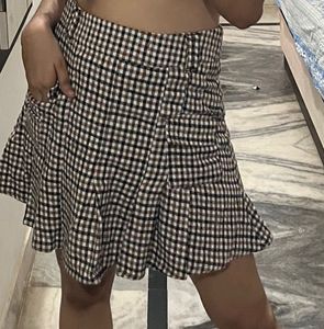 Chic Plaid Mini Skirt