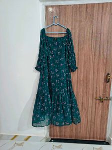 Flowy Floral Print Midi Dress