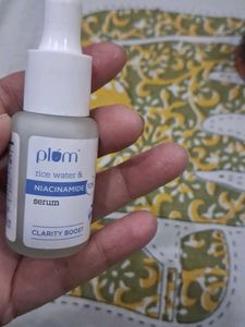 Plum Niacinamide Serum