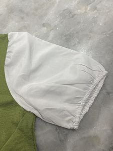 In Green And White With Collar Pattern