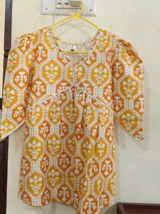 Yellow & White Printed Cotton top