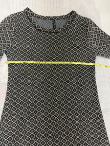 Stradivarius Chic Black &amp; White Patterned Dress