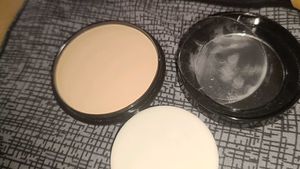 DOT BEAUTY Fairness Compact Powder
