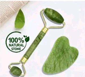 Jade Face Roller &amp; Gua Sha Set