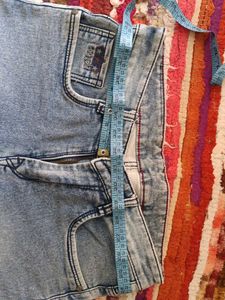 Light Blue Jeans Without Button At Low Price