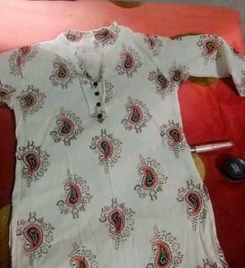 Stylish White Kurti with Paisley Print
