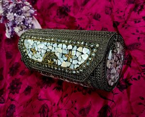 Jodhpuri Trending Clutch
