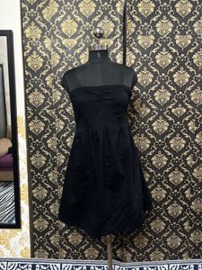 Chic Black Strapless Mini Dress