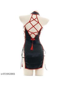 Exotic Black &amp; Red Lace-Up Gown
