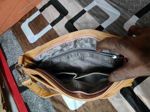 Women’s Stylish Crocodile Pattern Sling Bag