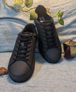 Vegan PU shoes size ⭐8