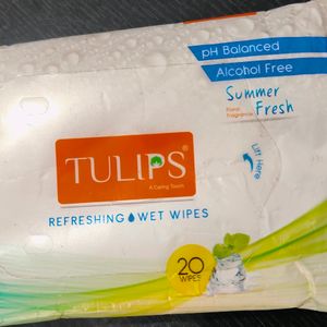 Tulips Refreshing Wet Wipes