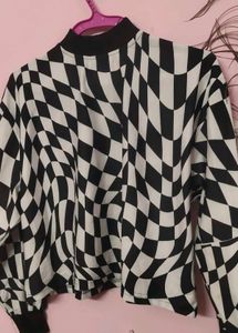 CoOrd Set of Checkerboard Print Mock Neck Top