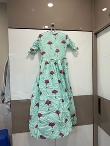 Beautiful Floral Print Maxi Dress