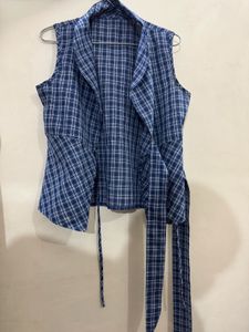Chic Plaid Tie-Up Halter Top