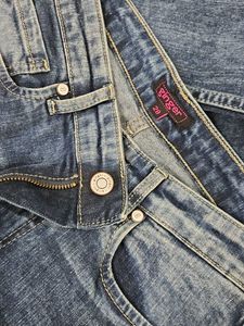 Distressed Blue Wash High Waist Jeans