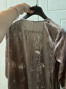 🤎Elegant Velvet Top