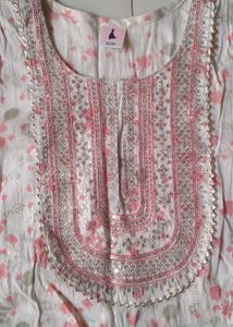 nayra cut kurti