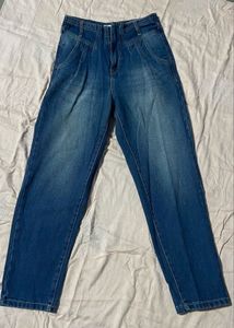 Vintage High-Waisted Denim Jeans