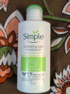 Simple Hydrating Moisturizer