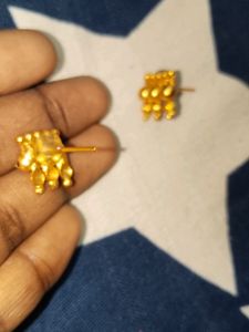 Golden Colour Earring