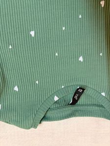 Green Ribbed Heart Print Crop Top