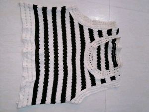 Black and White  Knit Top