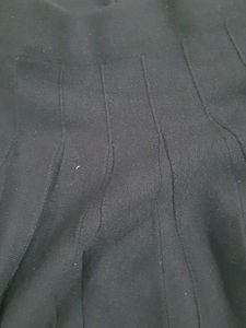 Chic Black Pleated Skirt