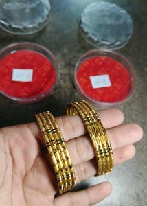 Elegant Gold Bangles Set