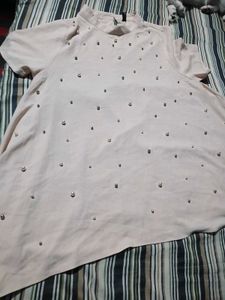 Embellished Short Sleeve Tunic Top