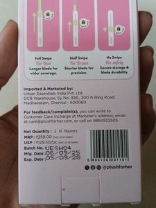 PLUSH Swipe Face Razor 2pk