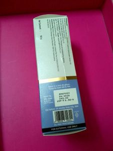 Dr. Sheth's Ceramide and vitamin c Moisturiser