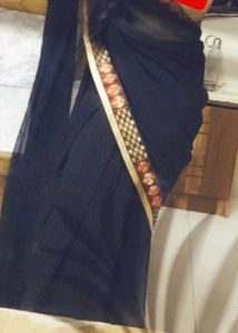Elegant Black Saree with peticot
