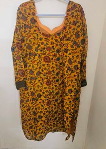 Tailored Floral Print Kurta