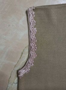 Sleeveless Sweater With Delicate Lace Trim