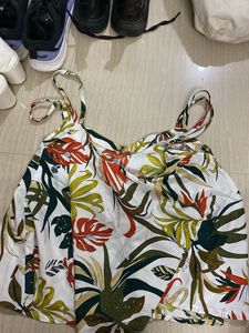 Floral Print Sleeveless Top summer