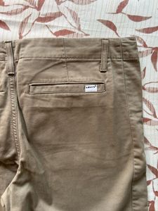 Women’s Casual Khaki Chinos 🤍