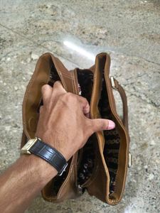 Classic Brown Leather Shoulder Bag