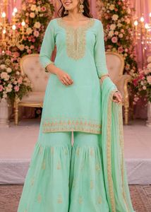 Pretty garara set