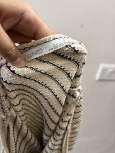 ZARA Knit Striped V-Neck Cropped Top