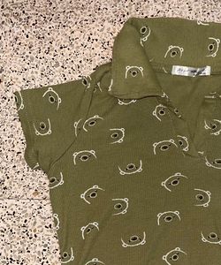 Cute Bear Print Polo crop top