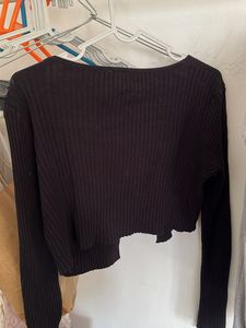 Black Ribbed Cropped Cardigan