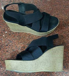 Black Wedges with Elastic Straps