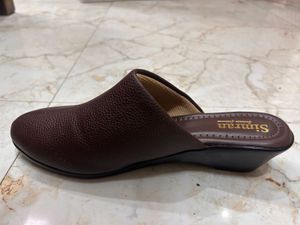 leather shoe